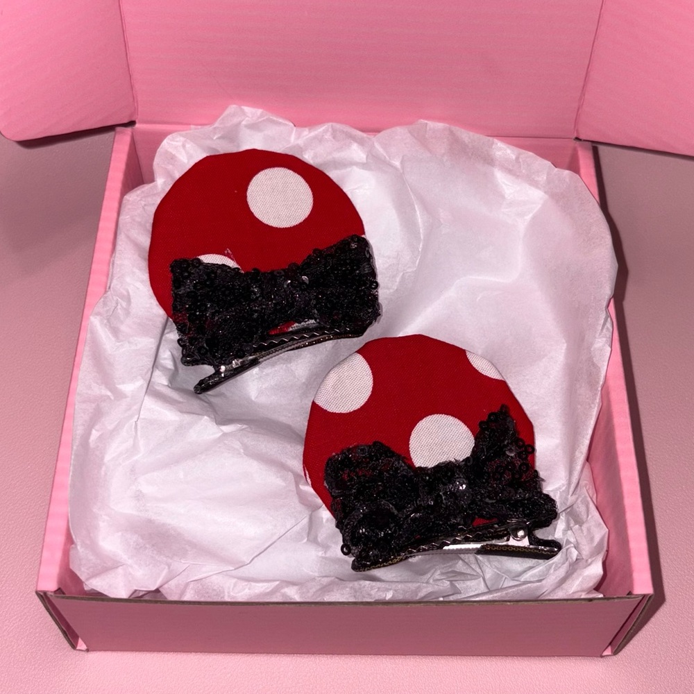 NEW MICKEY MOUSE EARS RED POLKA DOT HAIR CLIPS WITH BLK BOWS